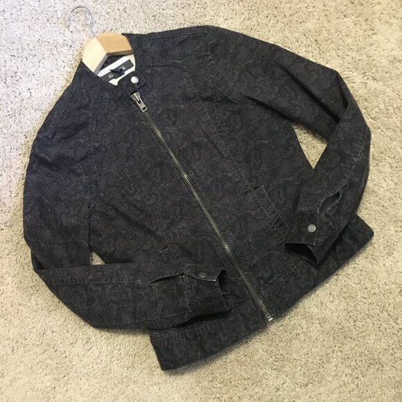 Kenneth Cole Reaction Cotton Paisley & Lace Print Moto Jacket - Picture 11 of 16